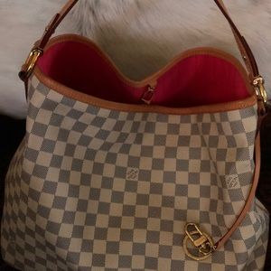 Louis Vuitton purse